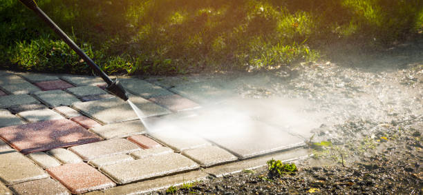 Professional Pressure Washing in Fuller Heights, FL